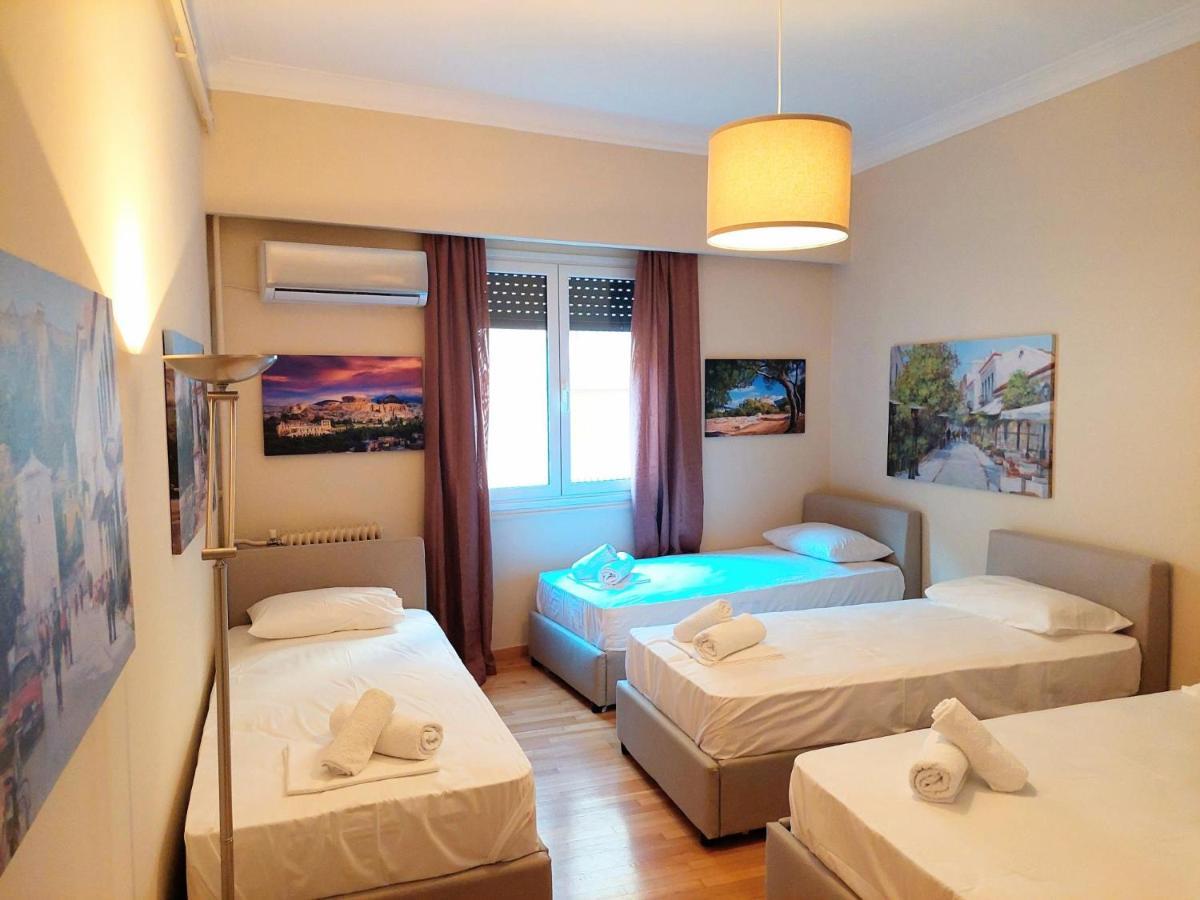 Grand Apartment In Parliament Square Athen Eksteriør bilde